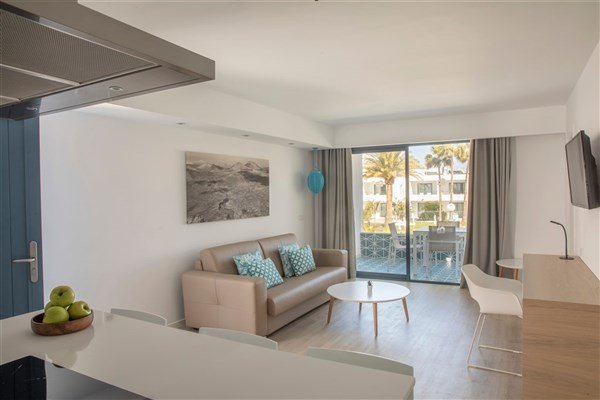 Hotel Oasis Lanz Beach Mate