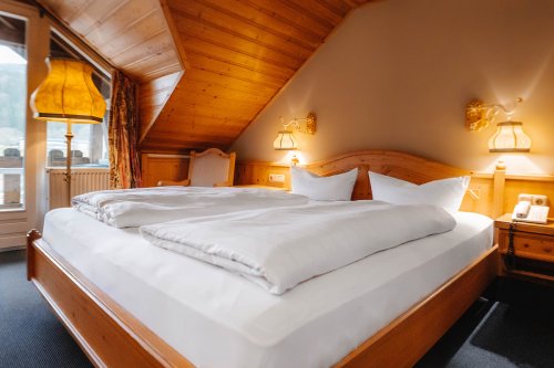 Donna Burghotel am Hohen Bogen S