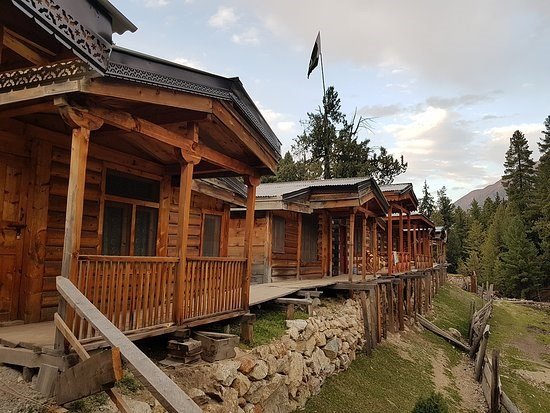 Pákistán - Pohodový Karákóram s turistikou pod Nanga Parbat a plnou penzí