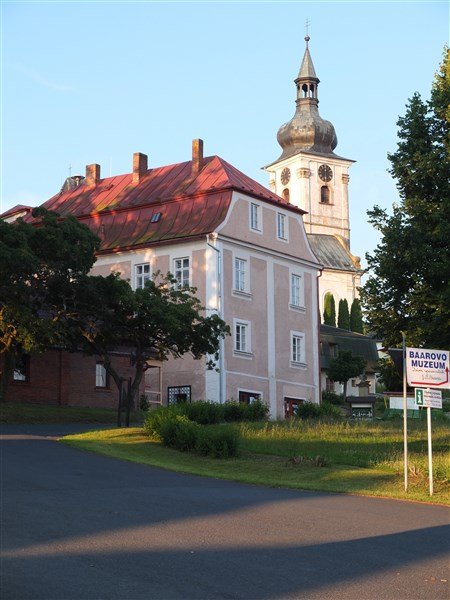 Chodsko - kraj pohádkových příběhů a chodských slavností