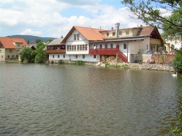 Chodsko - kraj pohádkových příběhů a chodských slavností