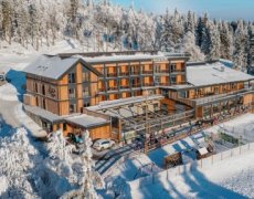 Hotel Grmovškov dom se skipasem