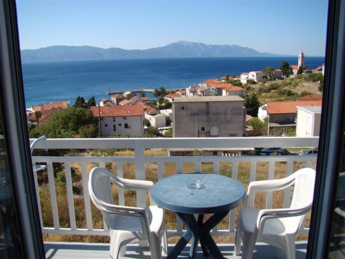 Villa Tina (apartmány s vlastním stravováním)