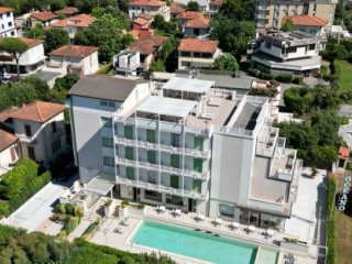 Hotel Oceano - Pietrasanta Hotel Oceano - Pietrasanta