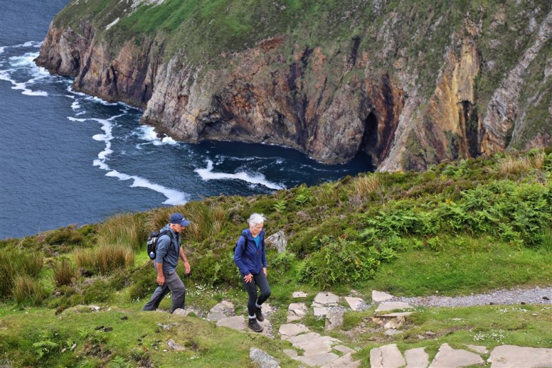 Irsko - Výšlapy na tři vrcholy Donegalu, divoká krása krajiny a bohatství památek z irské historie