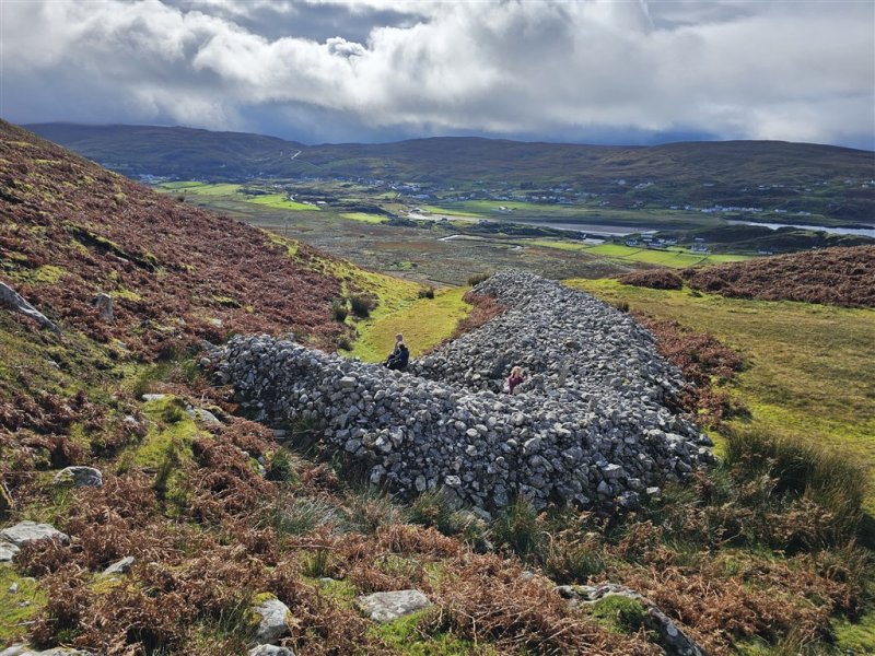 Irsko - Výšlapy na tři vrcholy Donegalu, divoká krása krajiny a bohatství památek z irské historie
