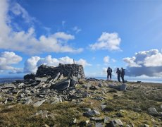 Irsko - Výšlapy na tři vrcholy Donegalu, divoká krása krajiny a bohatství památek z irské historie