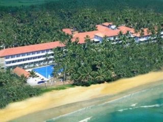 THE BLUE WATER HOTEL 5 THE BLUE WATER HOTEL 5