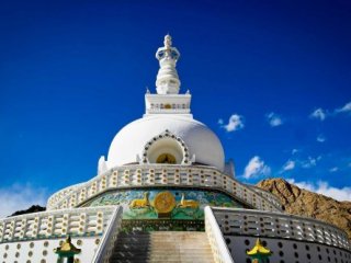 Trekový Ladakh - Autentický Himálaj s výstupem na šestitisícovku Trekový Ladakh - Autentický Himálaj s výstupem na šestitisícovku