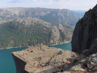 SEVERSKÁ ROMANCE - NORSKO A DÁNSKO SEVERSKÁ ROMANCE - NORSKO A DÁNSKO