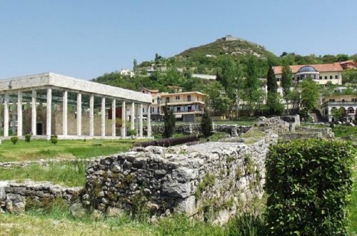 Severní Albánie - země orlů, kaňonů a smaragdových řek - let