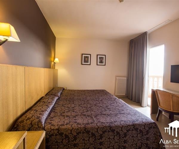 Alba Seleqtta Spa Resort & voda a víno