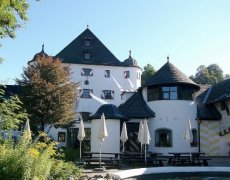 Schlosshotel Rosenegg