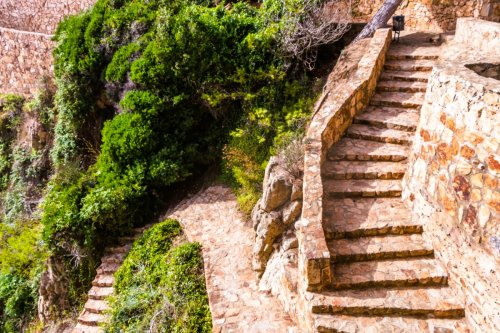 Pěšky po pirátských stezkách na Costa Brava