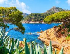 Pěšky po pirátských stezkách na Costa Brava