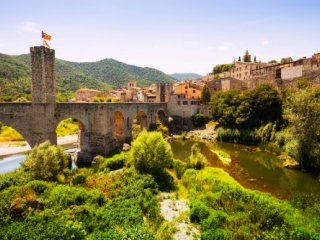 Katalánsko - letecky Katalánsko - letecky