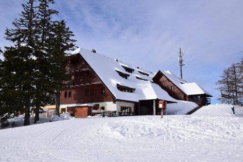 Hotel Krvavec - se skipasem