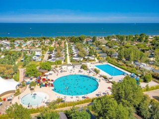 Kemp Vigna sul Mar Family Collection