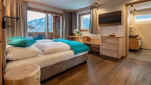 5denní zájezd (denní přejezd) s dopravou, polopenzí a skipasem v ceně – hotel Mia Co