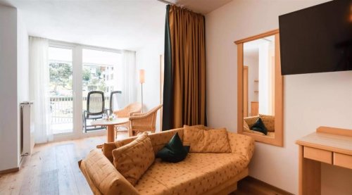 5denní zájezd (denní přejezd) s dopravou, polopenzí a skipasem v ceně – hotel Putia