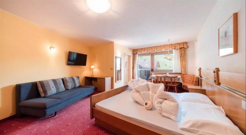 5denní zájezd (denní přejezd) s dopravou, polopenzí a skipasem v ceně – hotel Putia