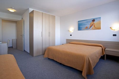 5denní zájezd s dopravou, polopenzí a skipasem v ceně – hotel Girasole