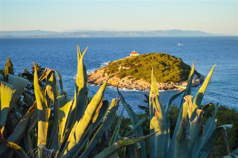 Ostrov Vis - Poklad Střední Dalmácie