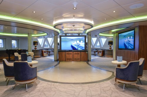 Antarctic Express: Cruise South, Fly North (Ocean Explorer)