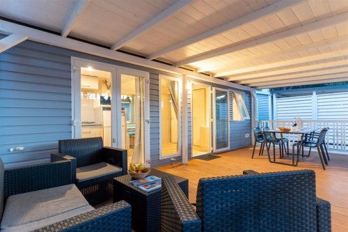 Kemp Orbetello Family Collection