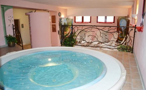 5denní zájezd (denní přejezd) s dopravou, polopenzí a skipasem v ceně – hotel La Montanina