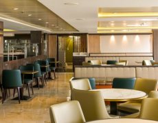 Antarctic Express: Sail South, Fly North (World Voyager)