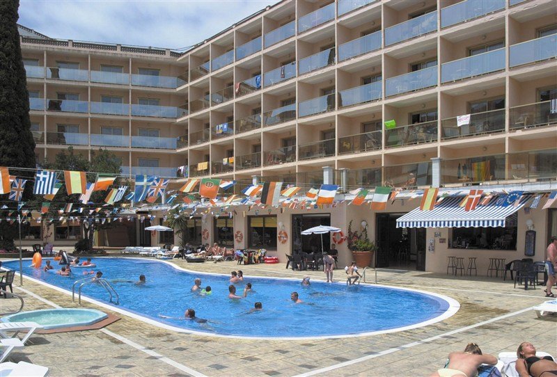 Calella - Hotel Bon Repos