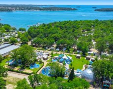 Mobilní domky kemp Bijela Uvala