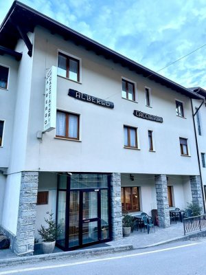 Hotel CACCIATORI