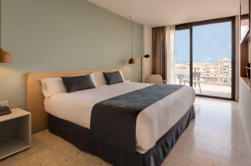 Aqua Silhouette & Spa