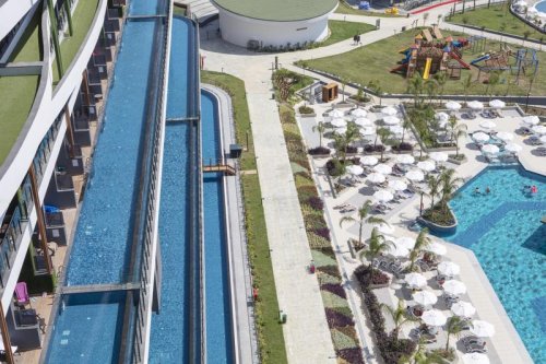 Mylome Luxury & Resort 2026