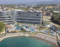 Mylome Luxury  & Resort 2026