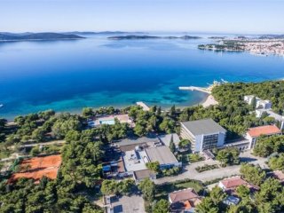 Komplex Imperial Green