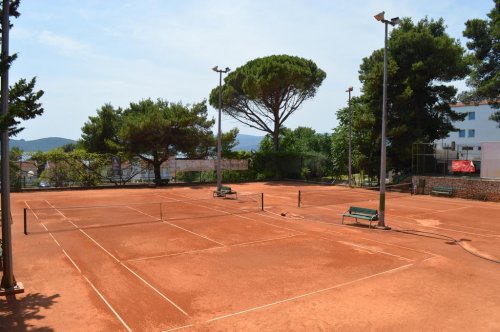 Aminess Younique Bellevue