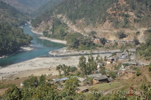 Rafting na himálajské řece Karnali