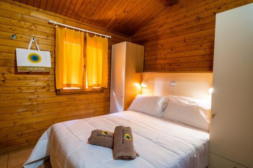 Kemp Viareggio Family Collection