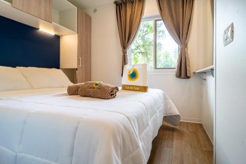 Kemp Viareggio Family Collection