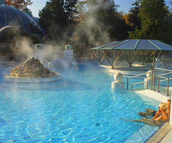 EGER & FLÓRA relax s vínkem