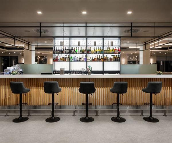 EGER & FLÓRA relax s vínkem