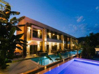 Lan-go Luxury Living