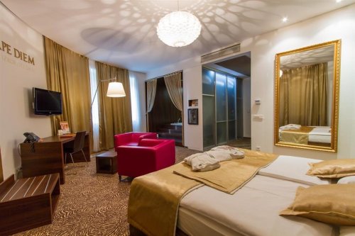 Wellness pobyt s dopravou, polopenzí a ochutnávkou na farmě v ceně v hotelu Rimski/Zdraviliški Dvor