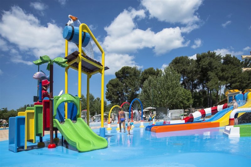 Mobilní domky kemp Sunny Brioni