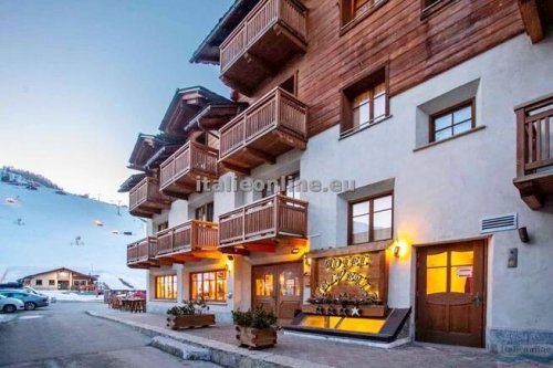 Hotel Helvetia SKI