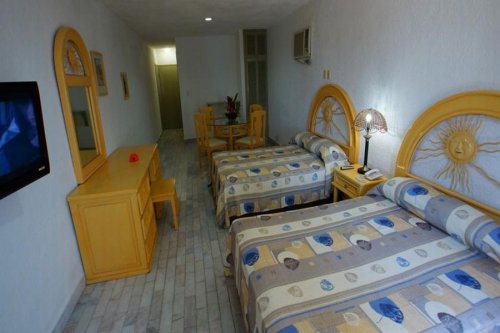 IMPERIAL LAS PERLAS 3