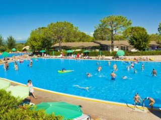 Camping Cisano & San Vito Camping Cisano & San Vito